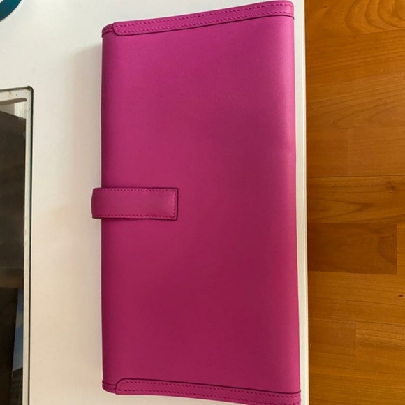 hermes jige magnolia authentic clutch - Picture 4 of 8